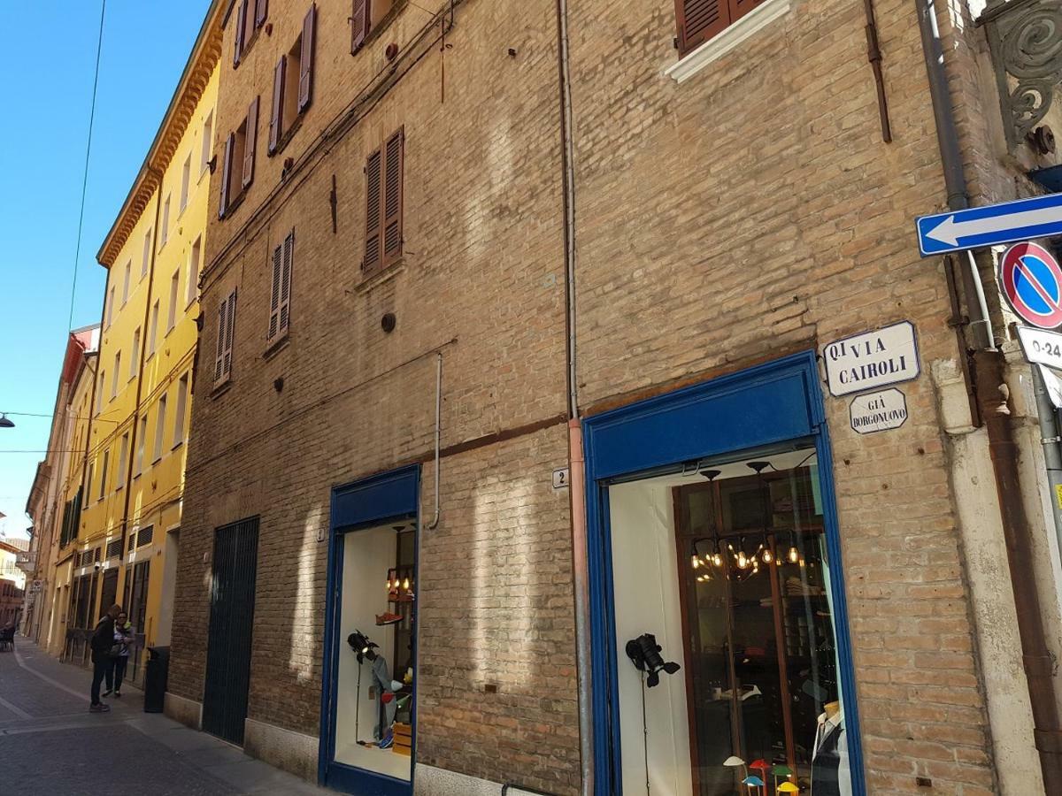 A Due Passi Dal Castello Leilighet Ferrara Eksteriør bilde